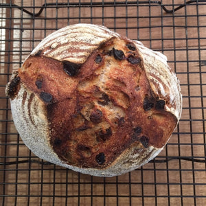 Fruit loaf boule